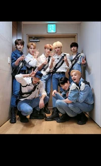 Straykids 9th member