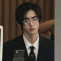 Sunghoon 