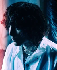 Oliver Sykes 