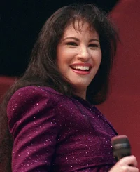 SELENA QUINTANILLA 