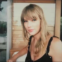 Taylor Swif