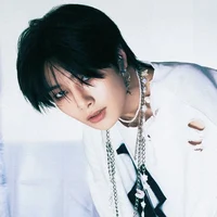 Yang Jeongin -- I N