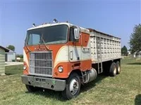 Mack Cruiseliner