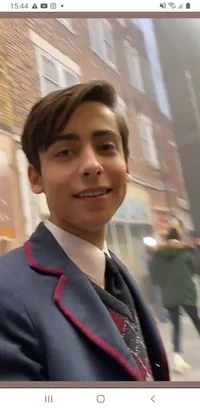 Aidan gallagher 