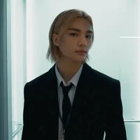 Hwang Hyunjin