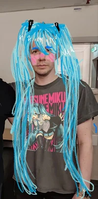 Tobias miku 