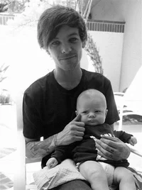 Louis Tomlinson 