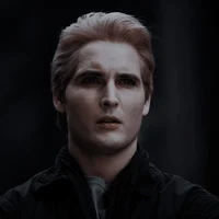CARLISLE CULLEN
