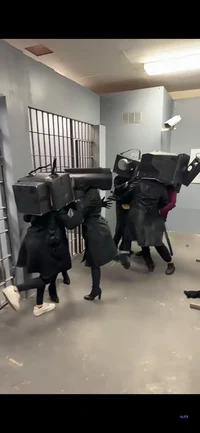 SkibidiGirlsandTitan