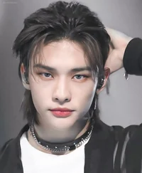 Hyunjin - ex bf