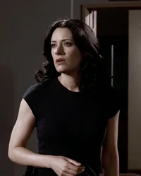 02 - EMILY PRENTISS