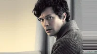 Christian Coulson 