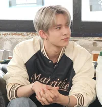 Lee Heeseung