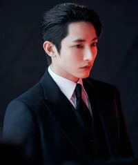 Lee Soo Hyuk 