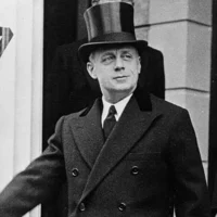 Joachim V Ribbentrop