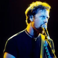 James Hetfield 