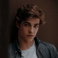 Theo Nott 
