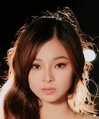 Angeli Khang