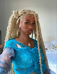 003Freyja kishkanova