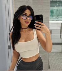 Sssniperwolf aka lia