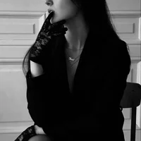 Female bodyguard