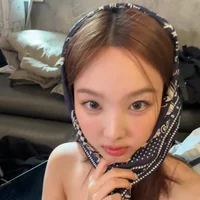 Nayeon 