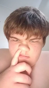 Твой парень