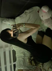 Hermanastra-lesbiana