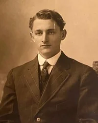 Robert Leo Rallison