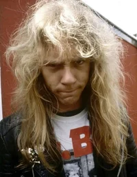 James Hetfield 