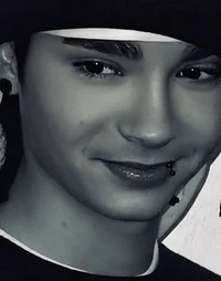 Tom kaulitz prof