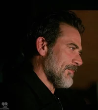 Jeffrey Dean Morgan