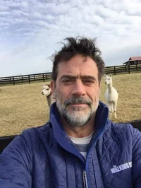 Jeffrey Dean Morgan