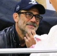 Jeffrey Dean Morgan