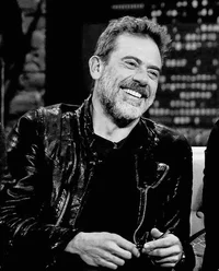 Jeffrey Dean Morgan
