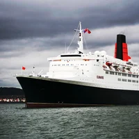 Queen Elizabeth 2