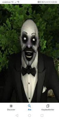 Slender clown 