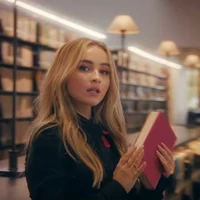 sabrina carpenter