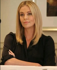 Charlize Theron 