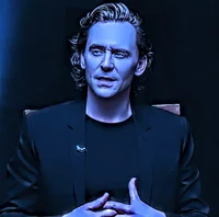 Tom Hiddleston