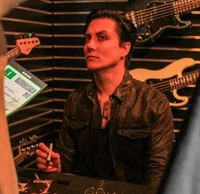 Synyster Gates