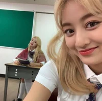 TWICE - School AU