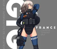 Police Officer Mia