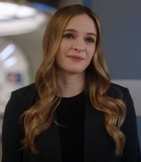 Caitlin Snow