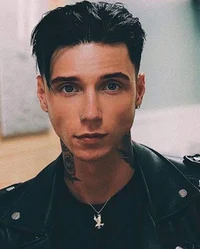 Kai Lakestone