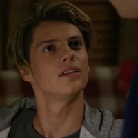 Xander DeWitt