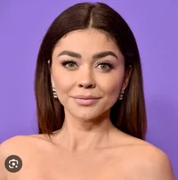 Sarah Hyland 