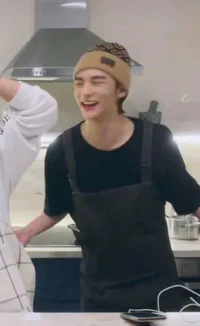 Hyunjin barista