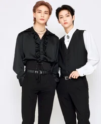 Hyunjin and Felix 