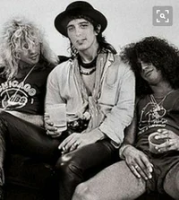 Izzy Stradlin 